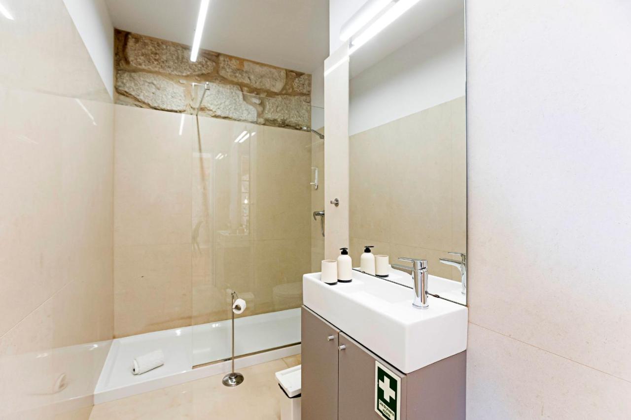 Lovelystay - Aurora Mezzanine Porto Exterior photo